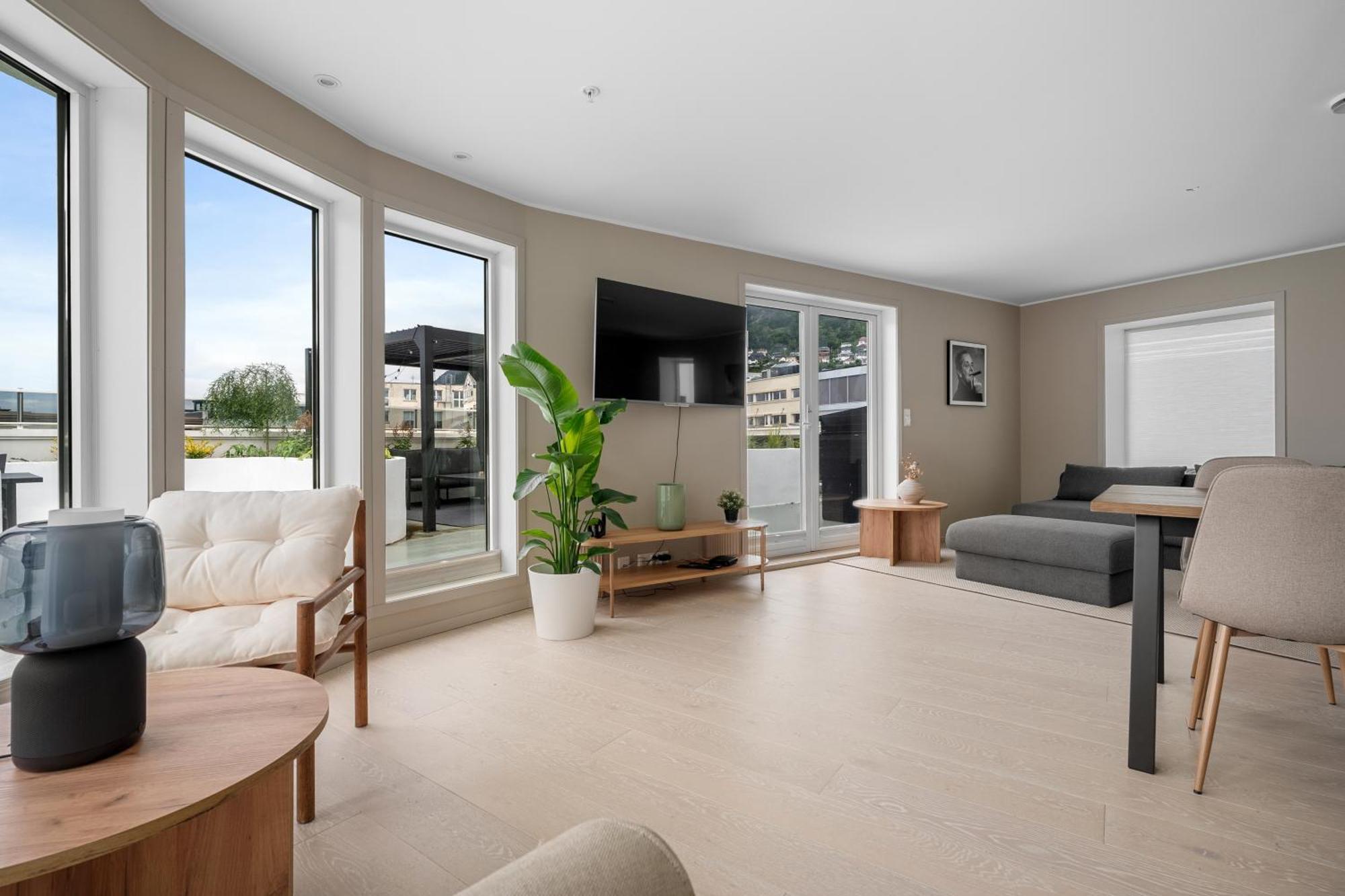 Stay L Urban - Spacious Apartment With Private Terrace Bergen Exteriér fotografie